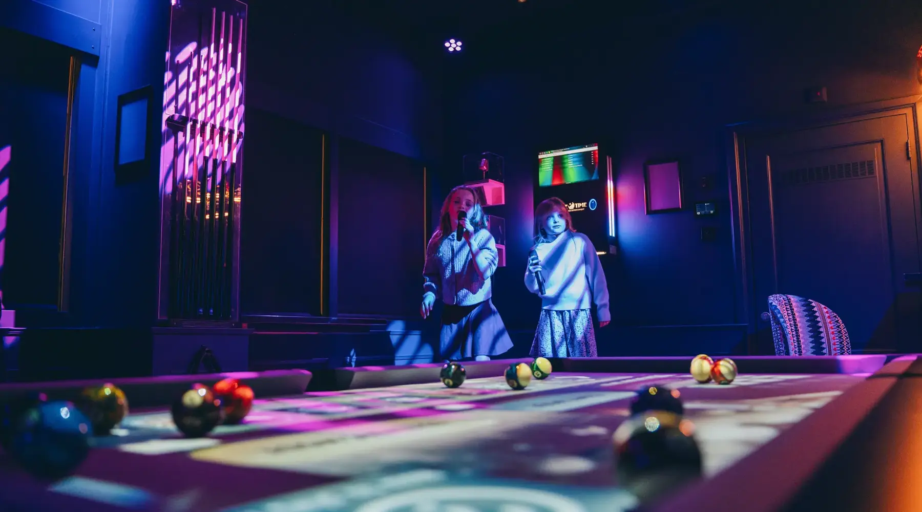 Sing & Pool