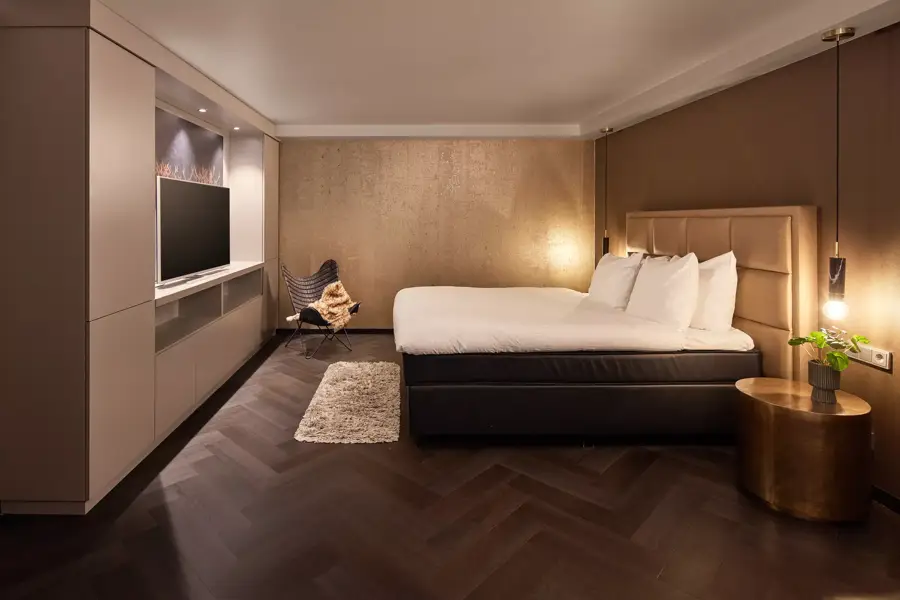Hunting Suite