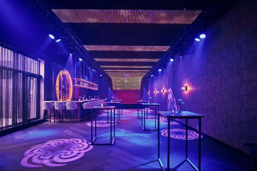 The Base Feestzaal bij Van der Valk Hotel Lelystad