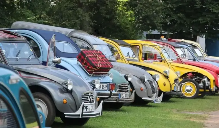 2CV World Meeting