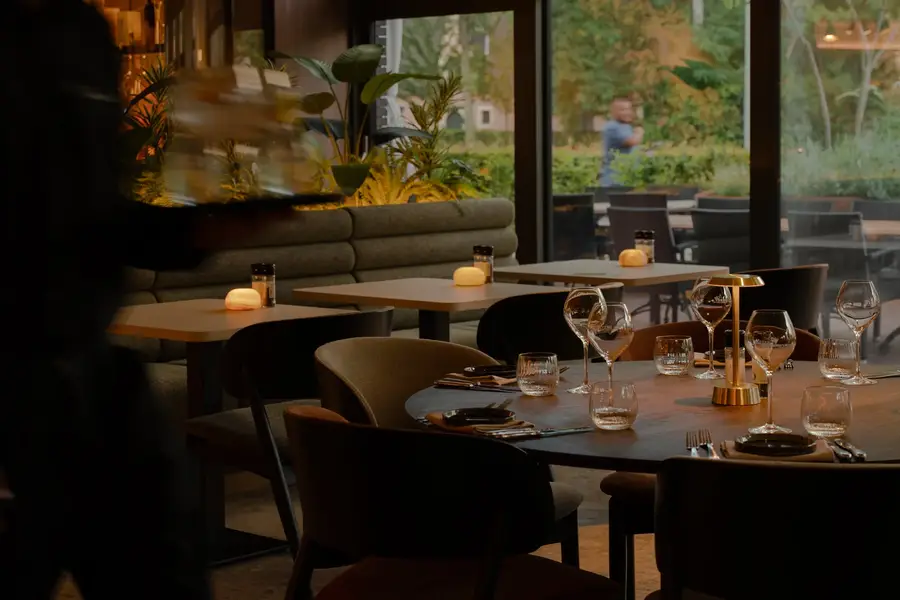 restaurant