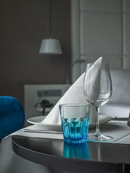 Diner op kamer als roomservice