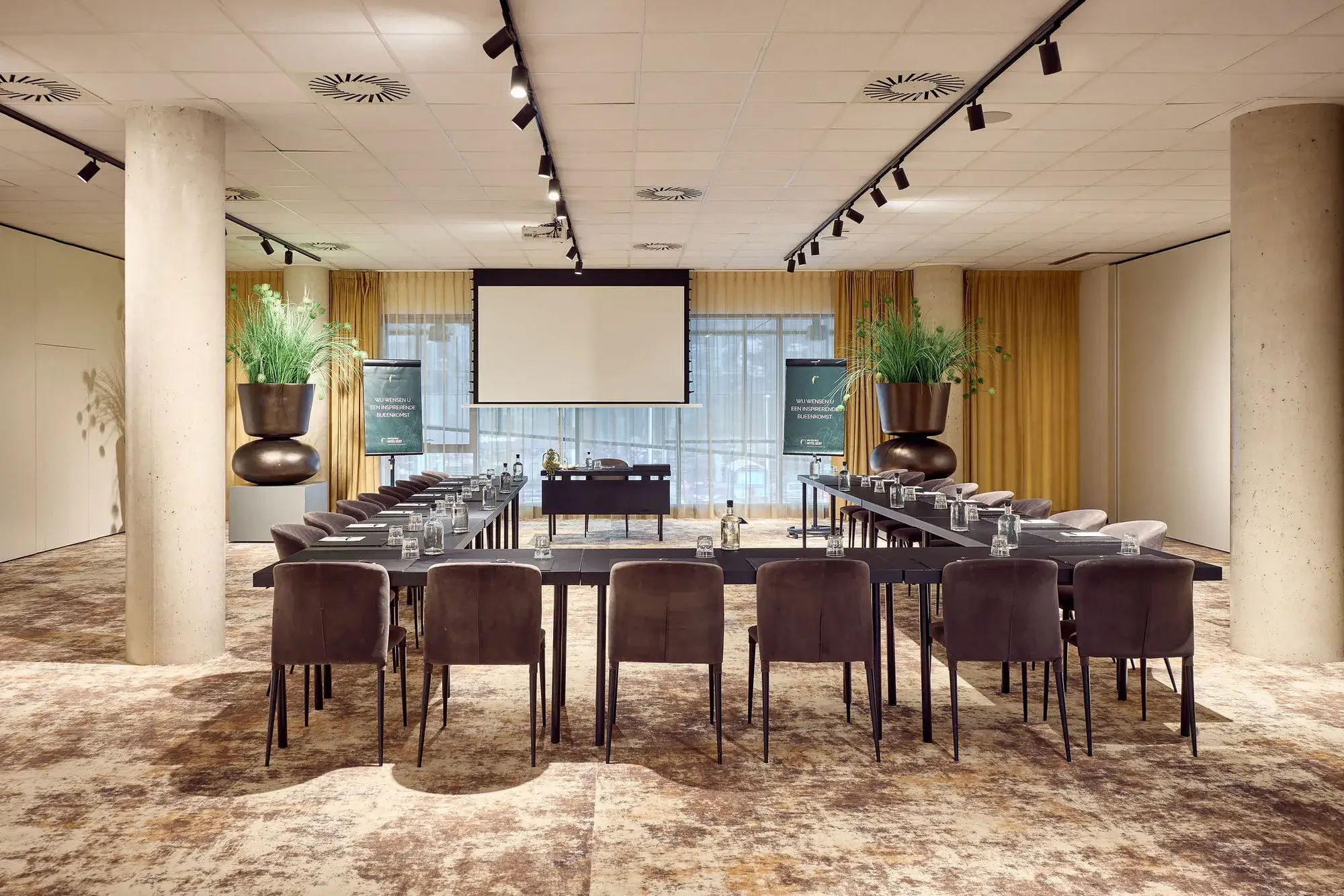 Zaal Korenlei in u-vorm opstelling