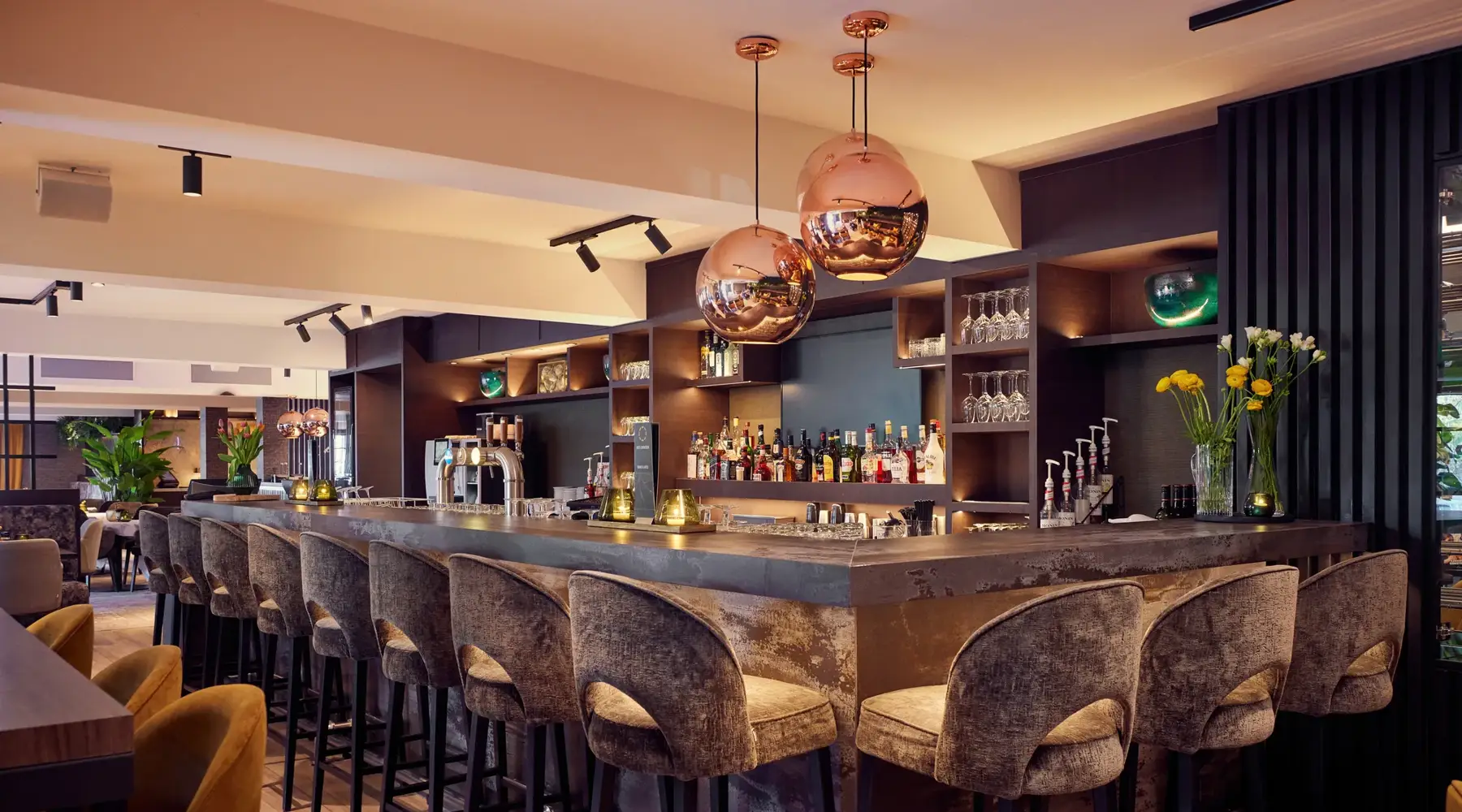 Die Hotelbar des Restaurants Ocre.