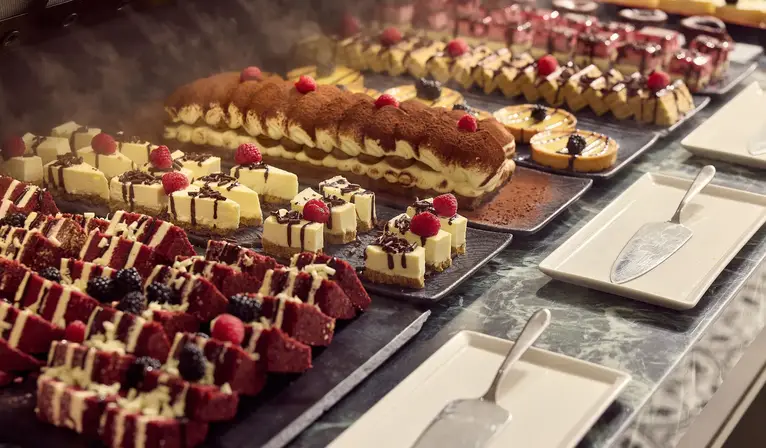 Reichhaltiges Dessertbuffet im Hotel Gent