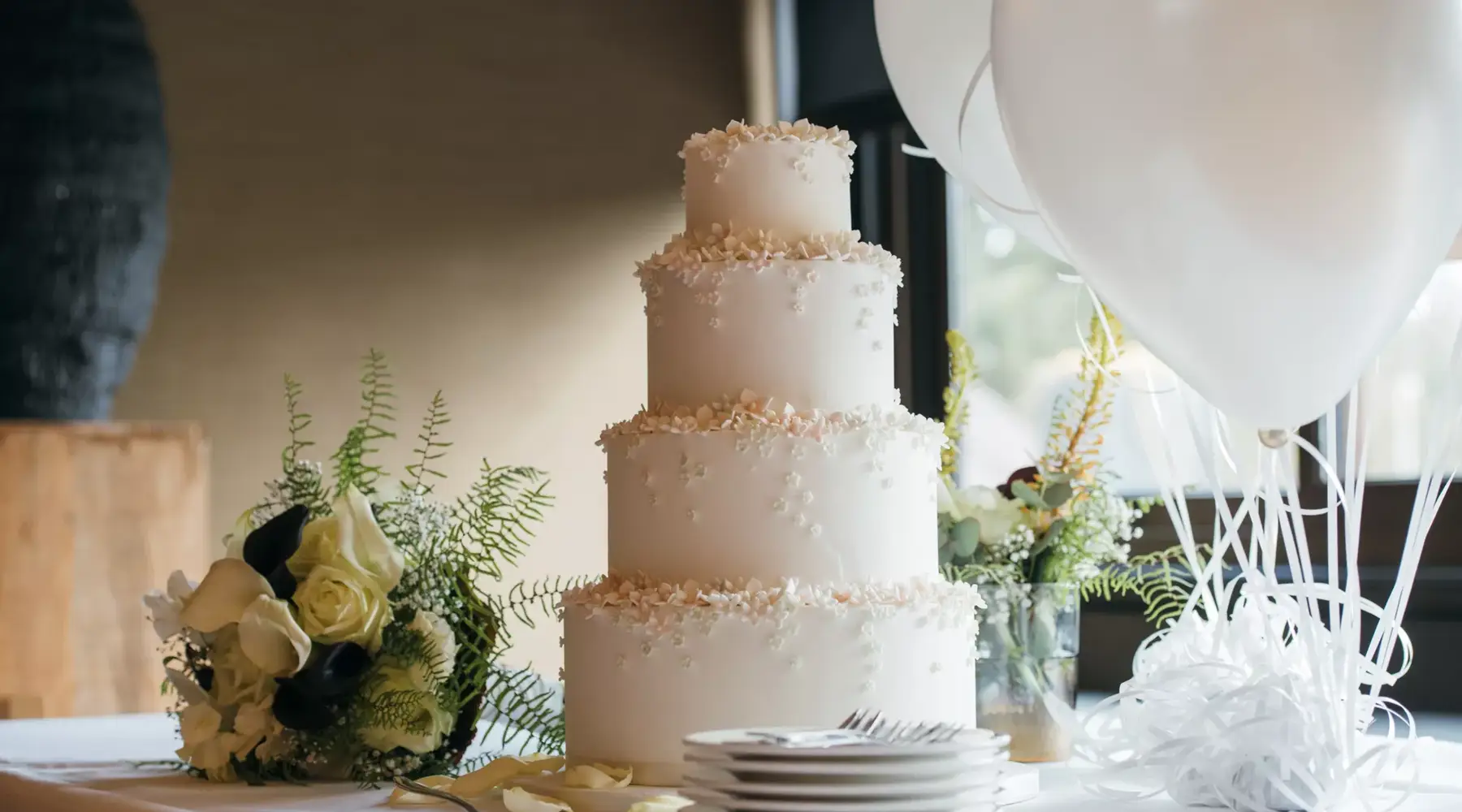 Wedding cake in a hall