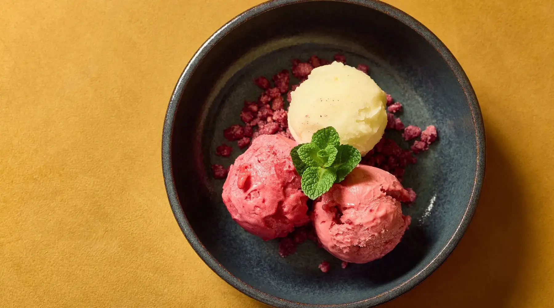 Hochwertige Desserts im Restaurant Cocotte