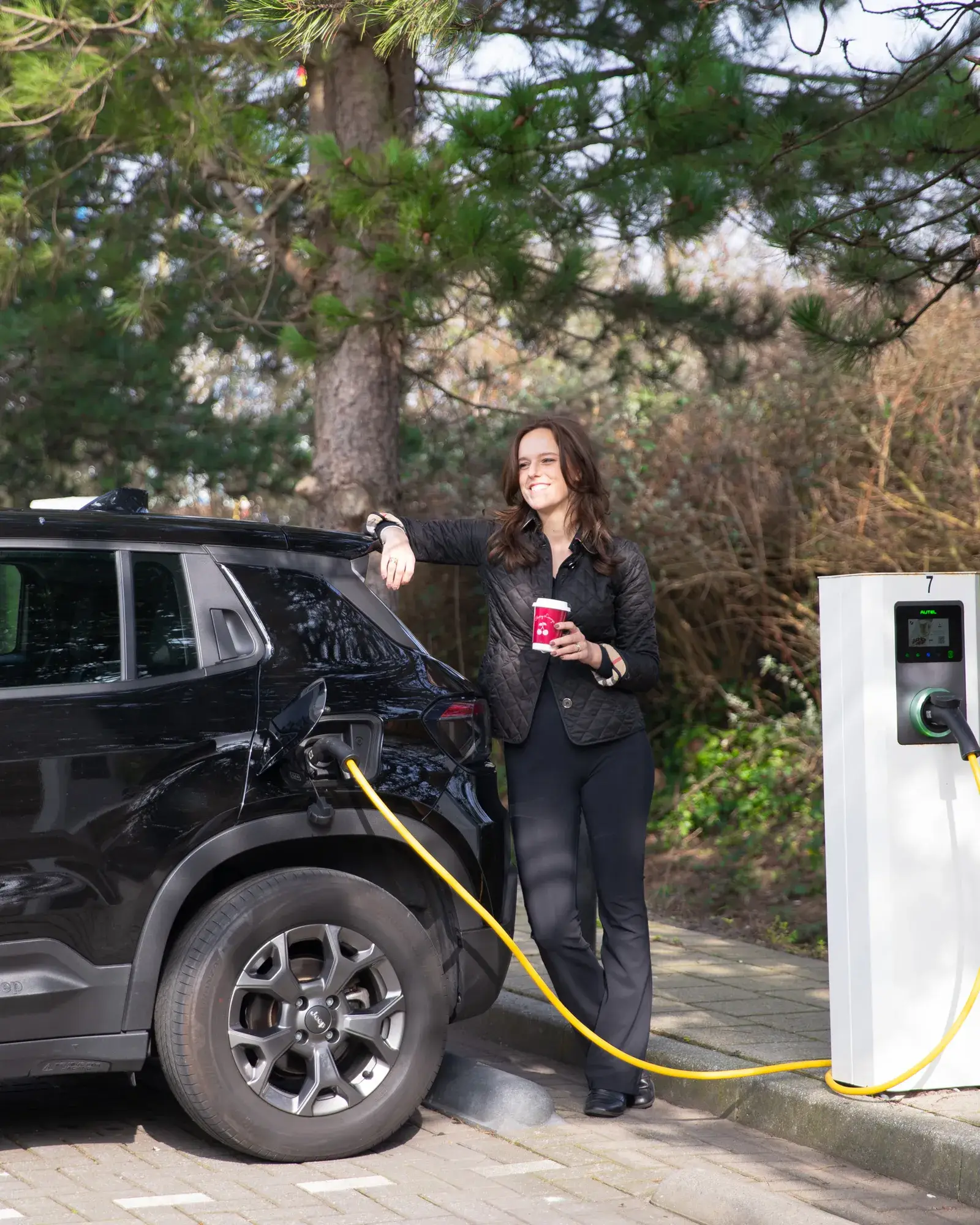 Ladestation | E-Lader | Ladepunkt | Ladestation für Elektroautos