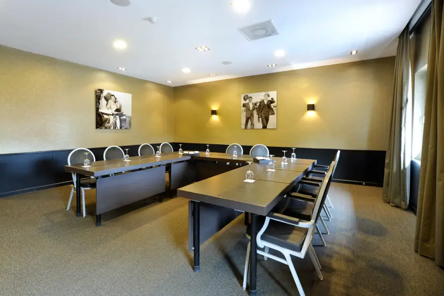 Pierre Cuypers meeting room