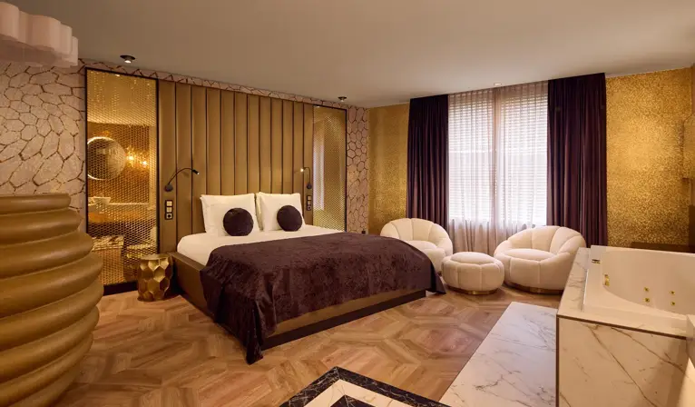 Honey Suite