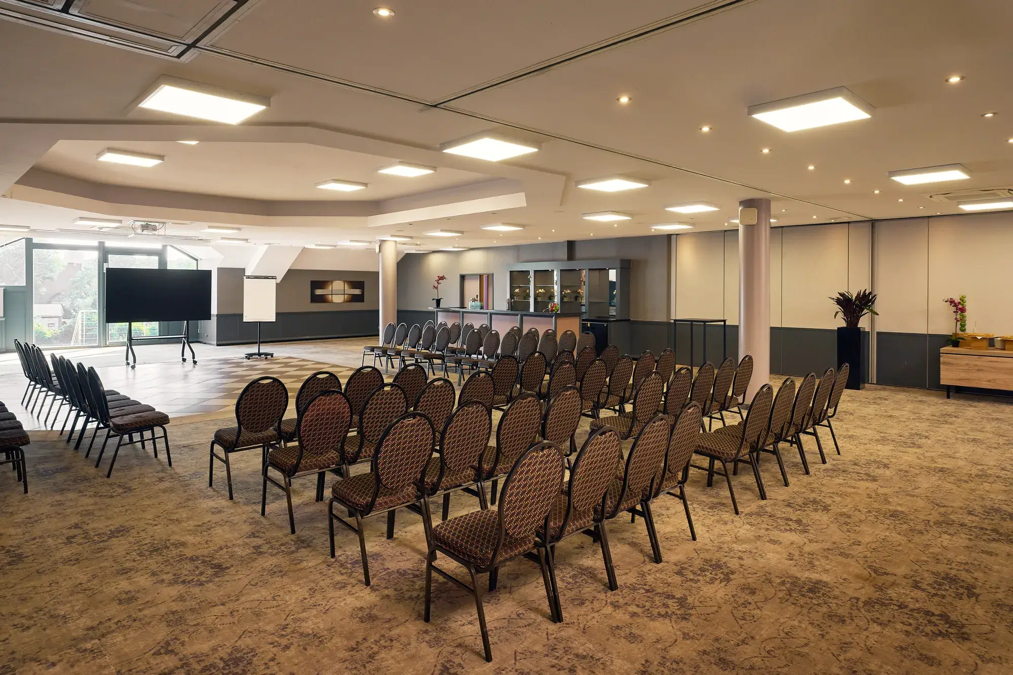 Armstrong Meeting Room Van der Valk Charleroi Airport