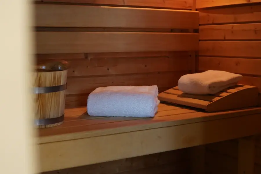 Sauna Wellness 4