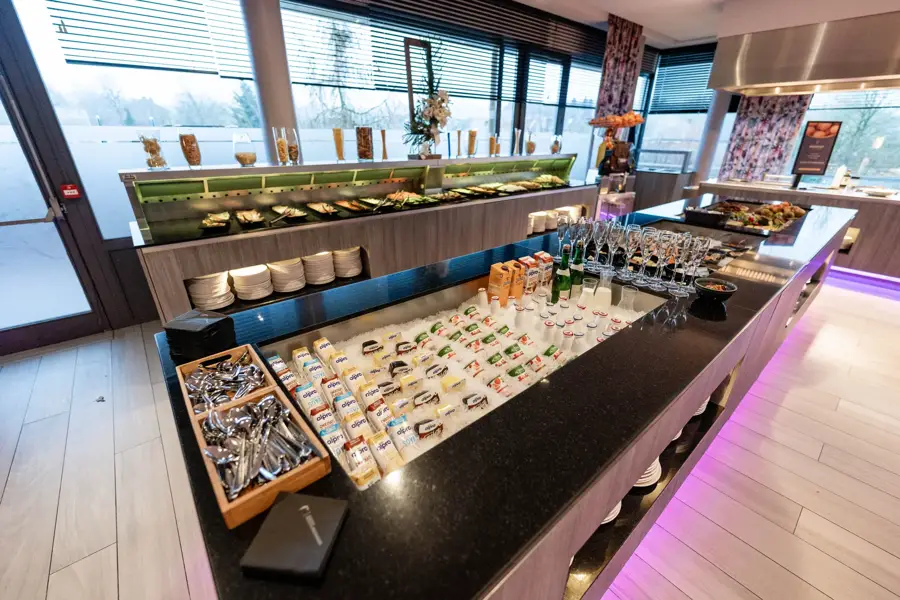 Petit-déjeuner Hotel Van der Valk Charleroi Airport