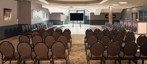 Armstrong Meeting Room Van der Valk Charleroi Airport