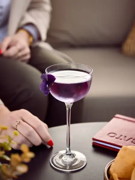 Cocktail op de skybar Mr. Sato in Gent