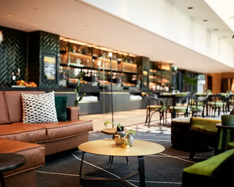 Green lounge