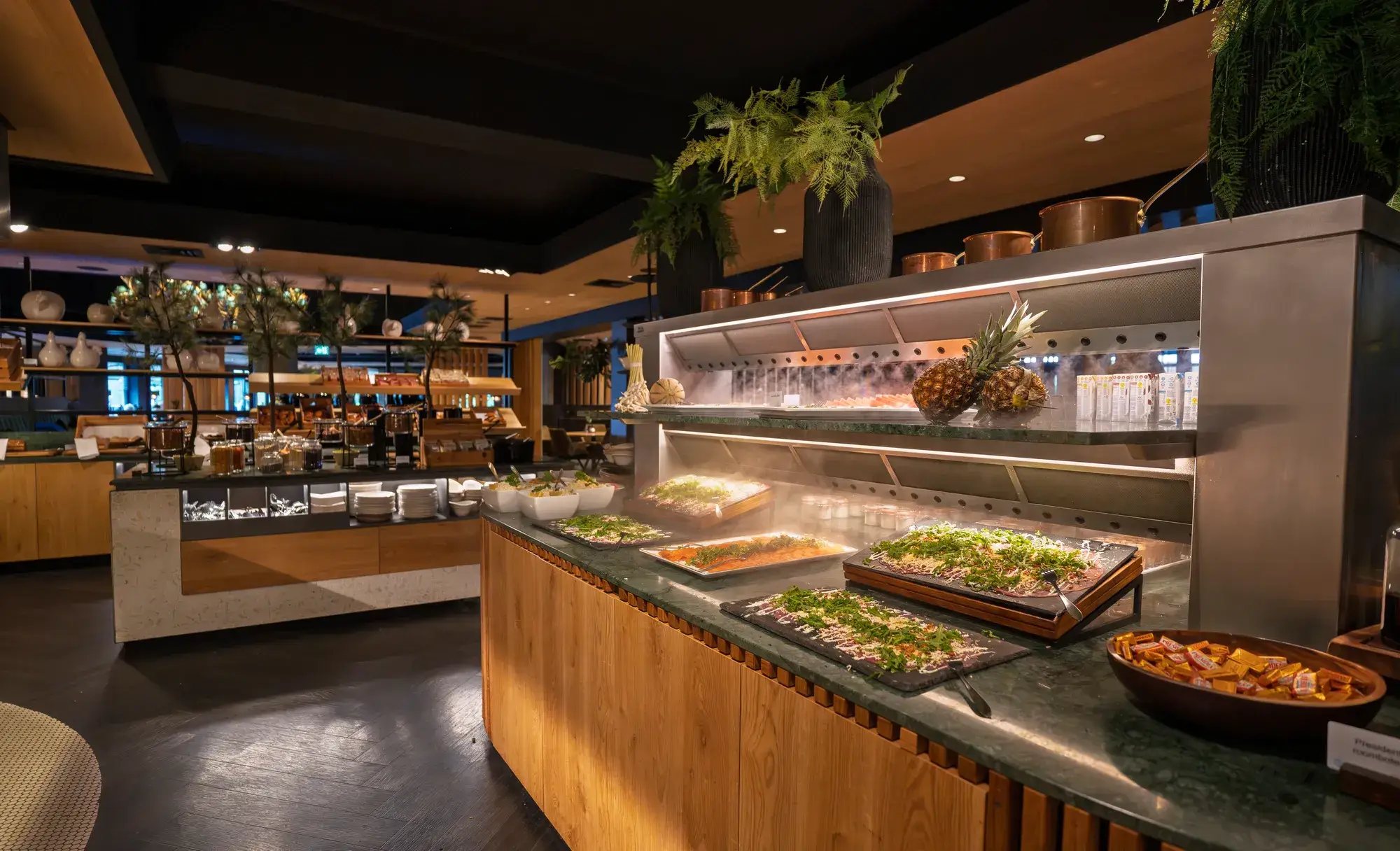 Monday to Saturday Lunch buffet