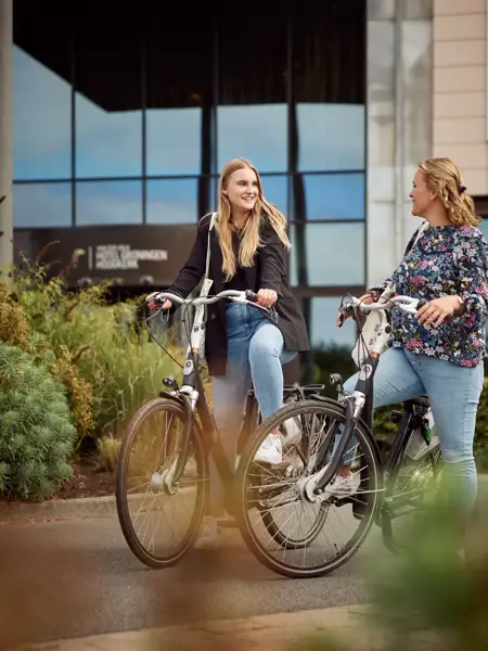 Cyclists at Hotel Groningen - Hoogkerk