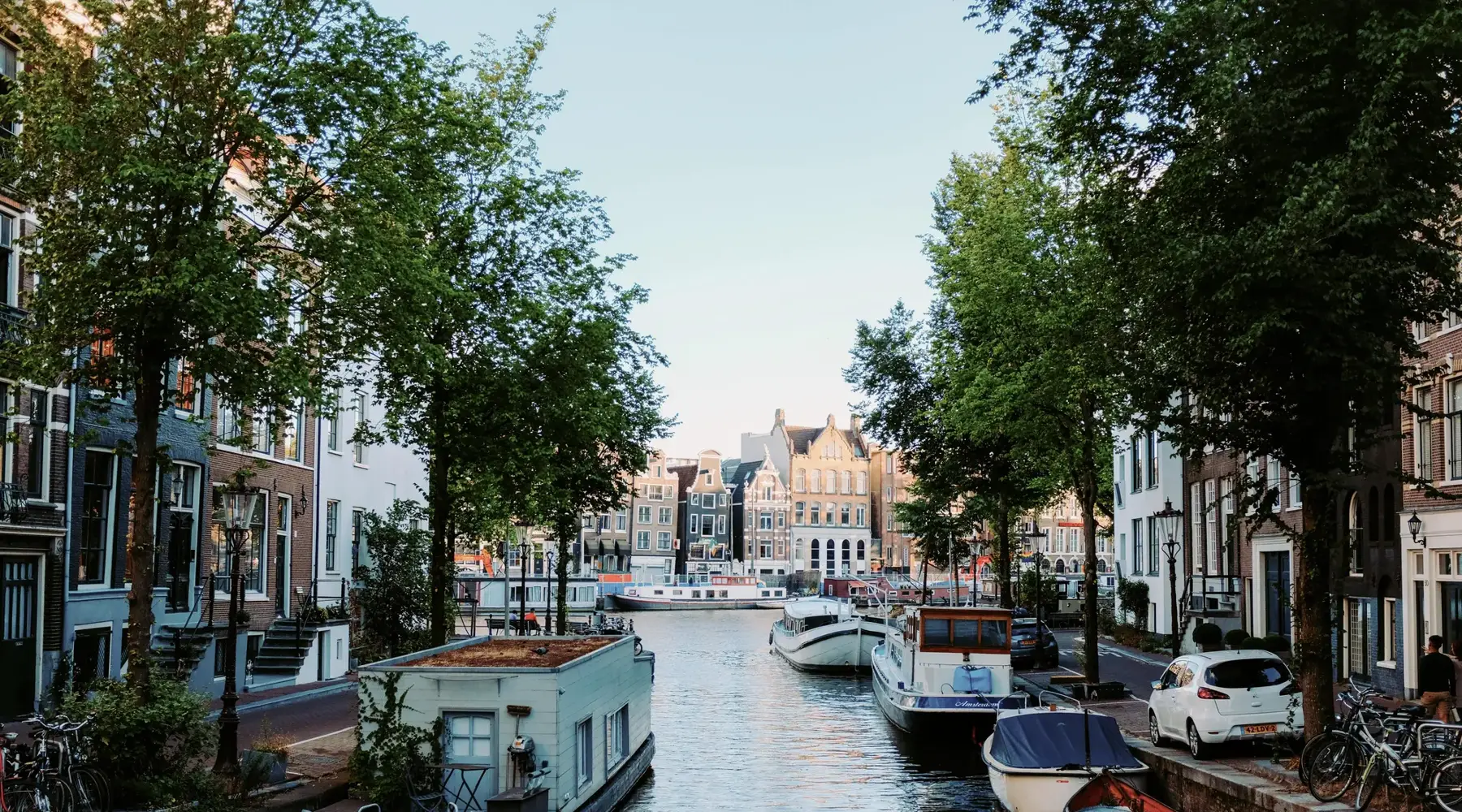 Les canaux d'Amsterdam.
