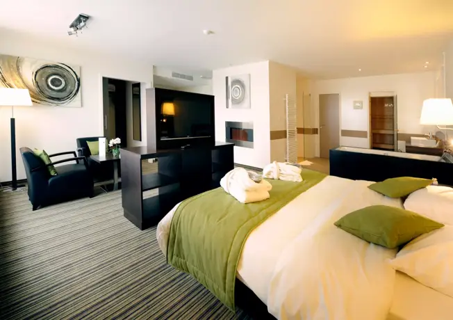 Wellness Suite Hotel Charleroi Airport