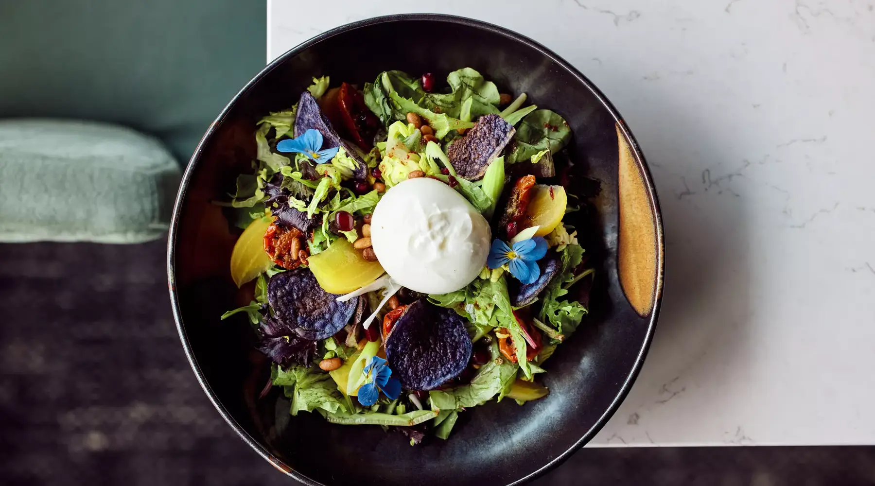 Salad with burrata
