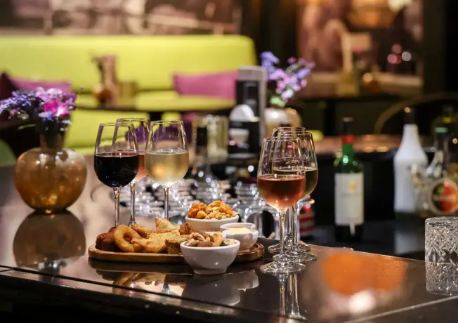 Borrel bij Van der Valk Vught