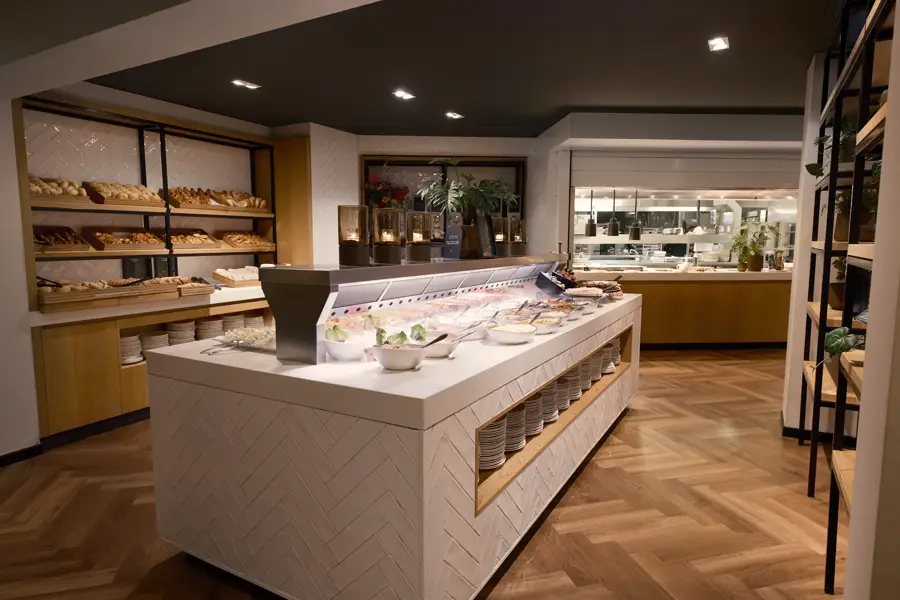 Breakfast buffet