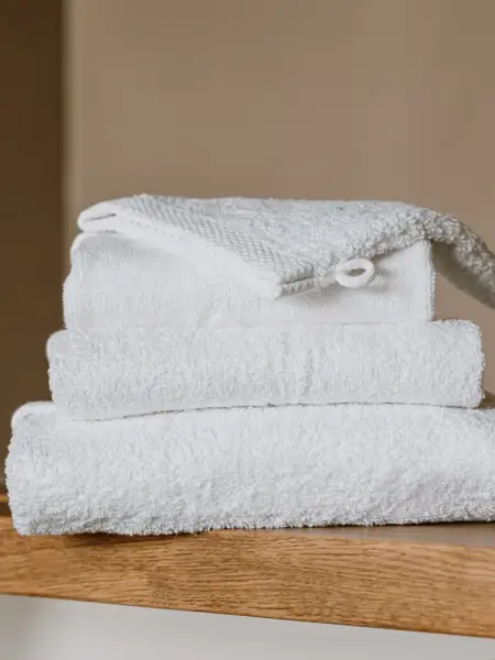 Stapel von Van der Valk-Handtüchern