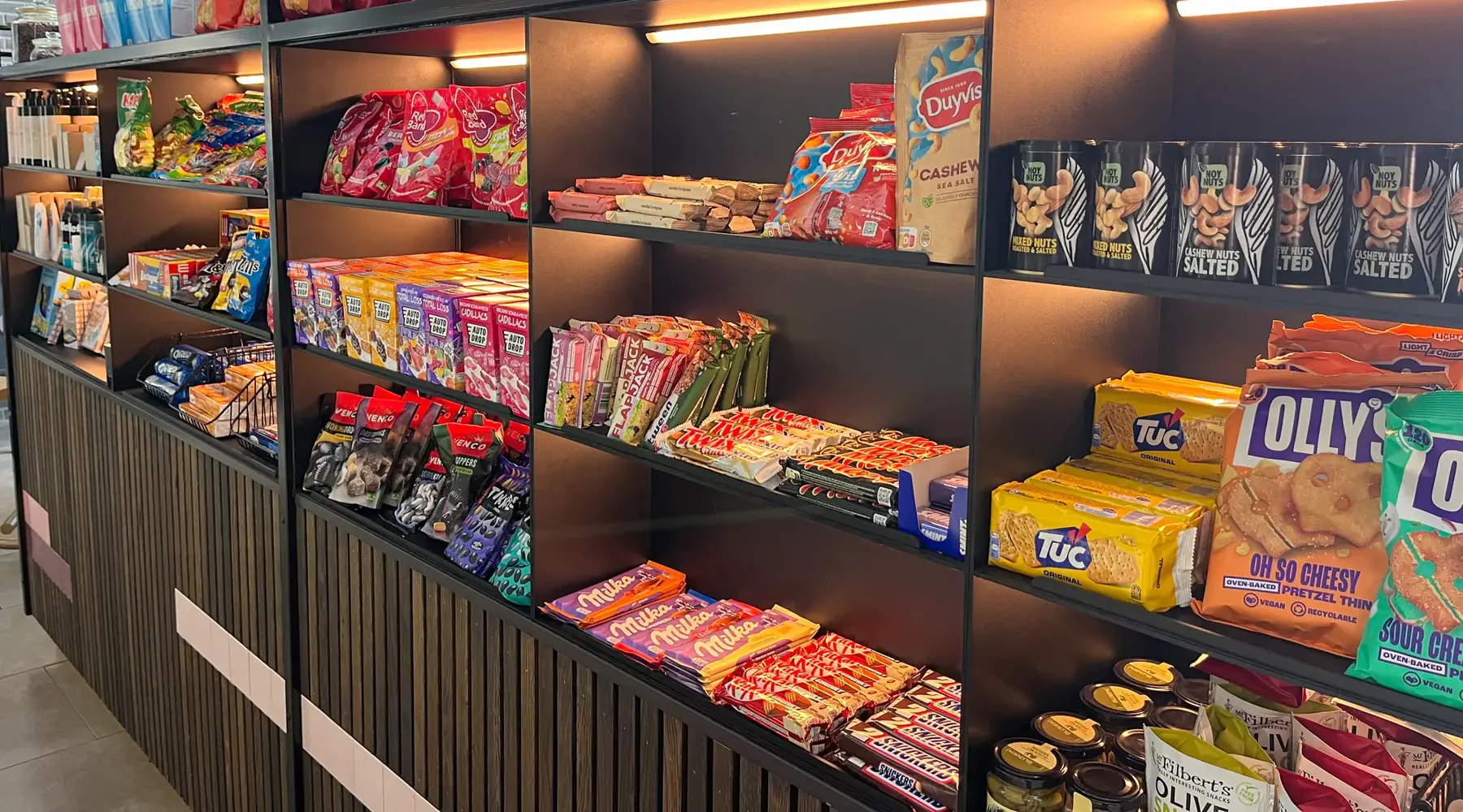 Shop in the lobby