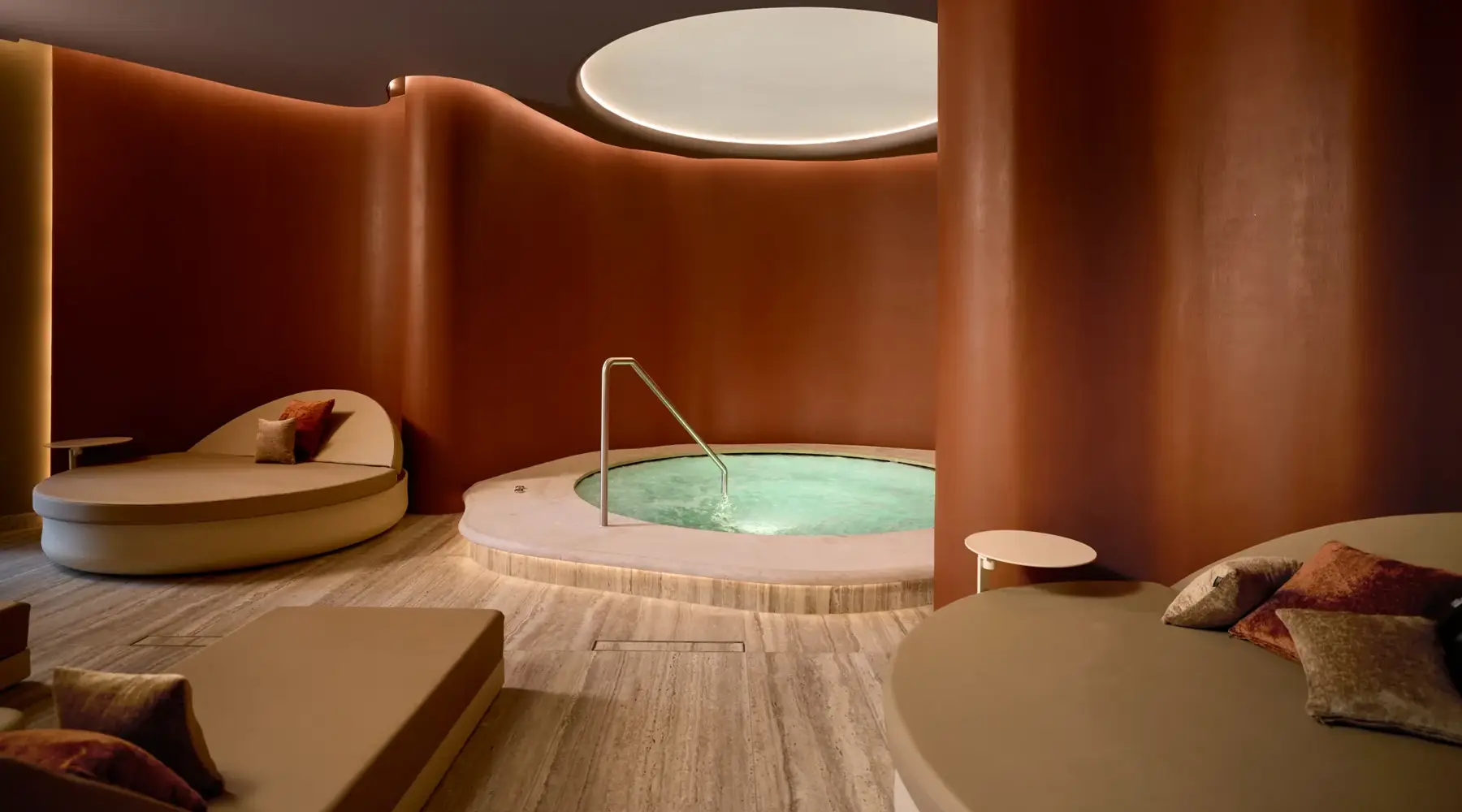 jacuzzi