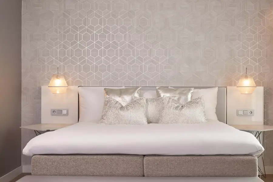 Suite White