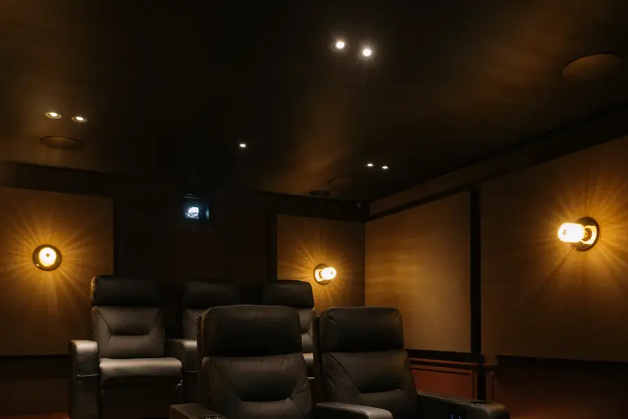 The Q Lounge