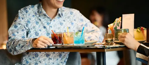 Cocktail & Tapas | Global Edition