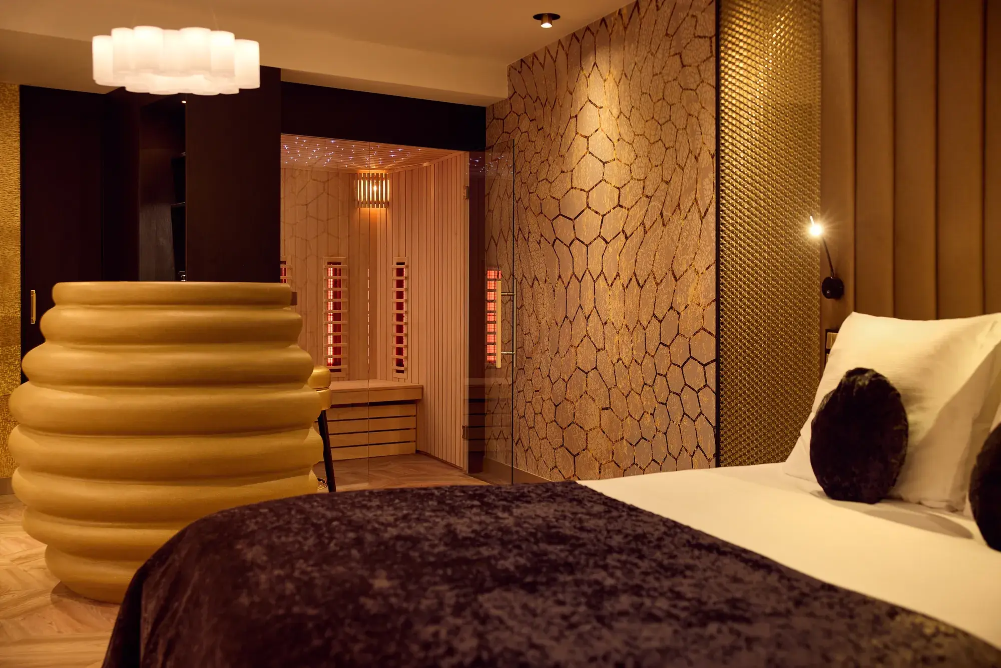 Honey Suite