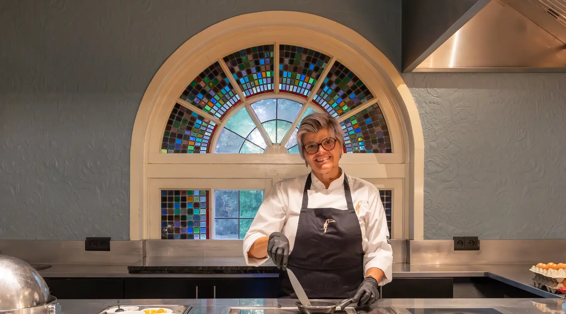Woman cook at work