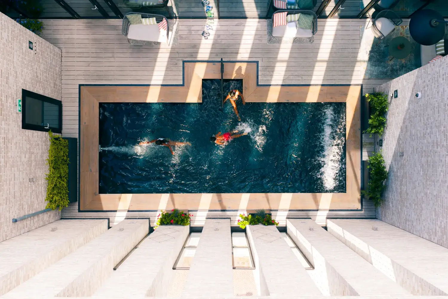 Swimming pool