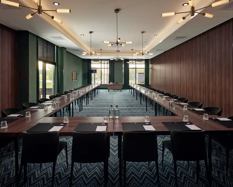 Oostvaarder zaal bij Van der Valk Hotel Lelystad