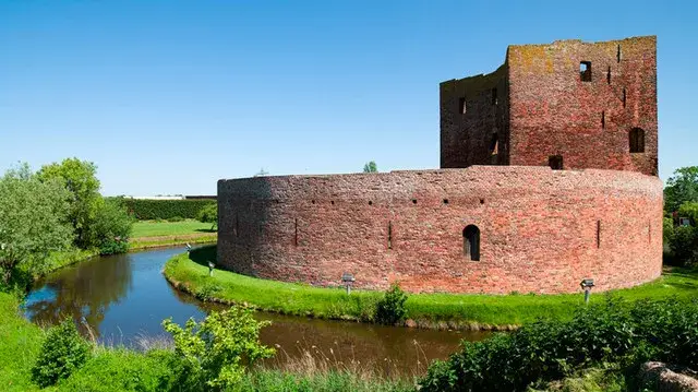 Ruïne van Teylingen | Kasteel Teylingen