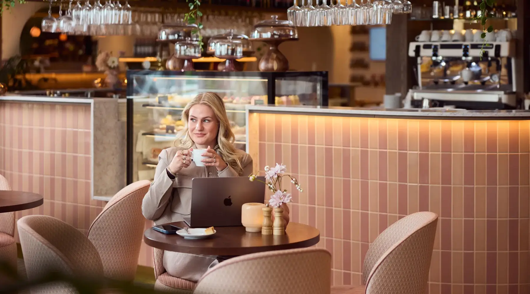 Café & Patisserie Zoetwaeter Hotel Volendam