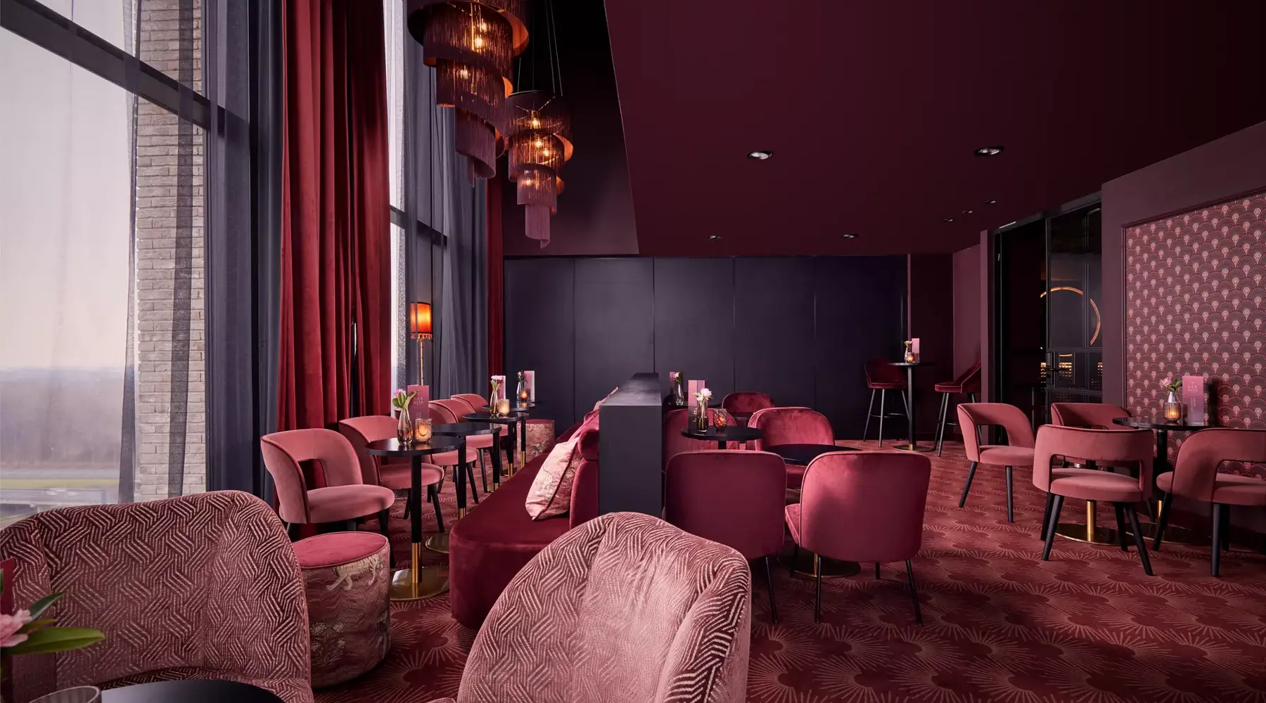 Skybar BARBOA bij Van der Valk Hotel Lelystad