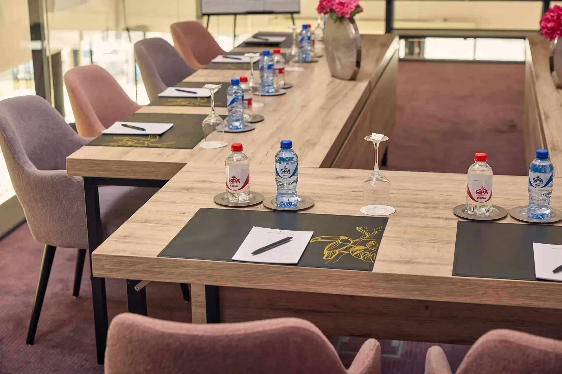Vergaderruimte te huur in Henegouwen, bij Van der Valk Hotel Charleroi Airport
