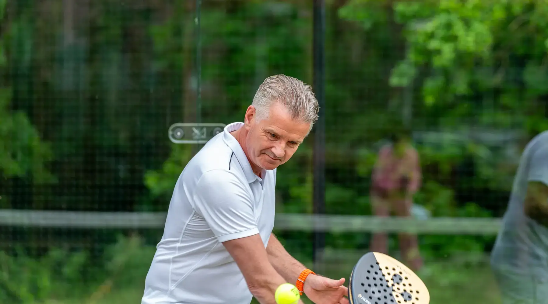 padelbaan huren tilburg breda valk gilze