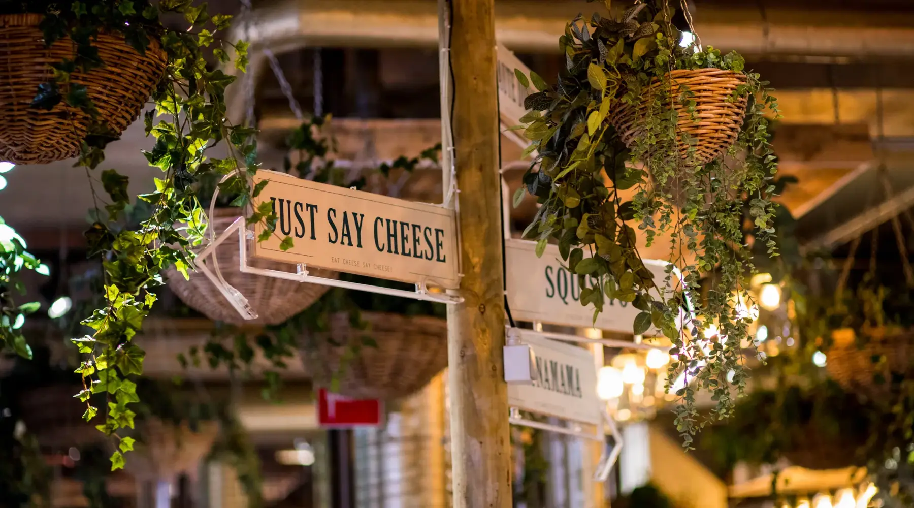Sfeerfoto Down Town Gourmet Market Eindhoven