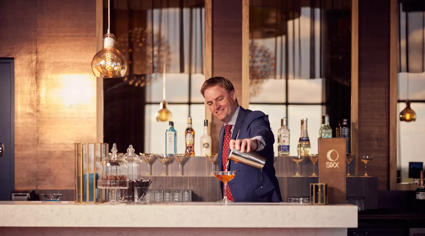 Bar
