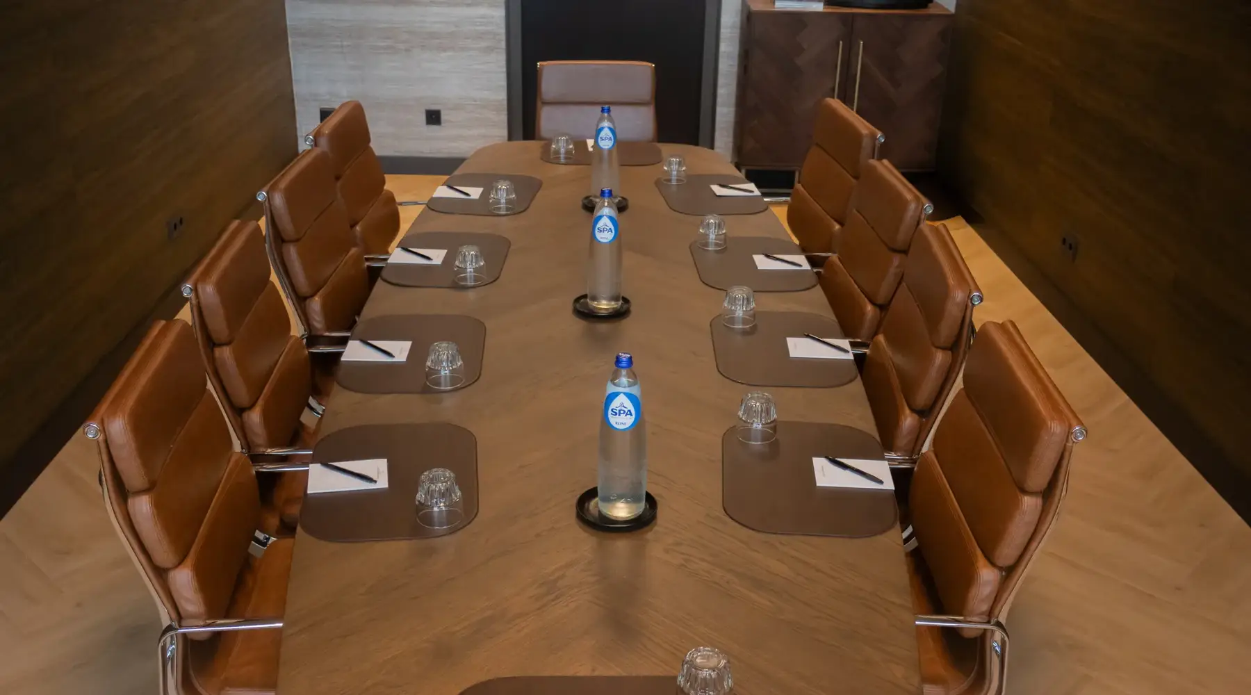 Boardroom Van der Valk Hotel Ridderkerk