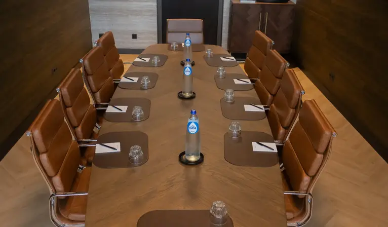 Boardroom Van der Valk Hotel Ridderkerk