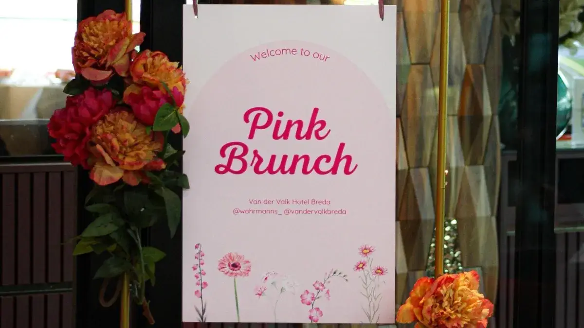 Pink brunch