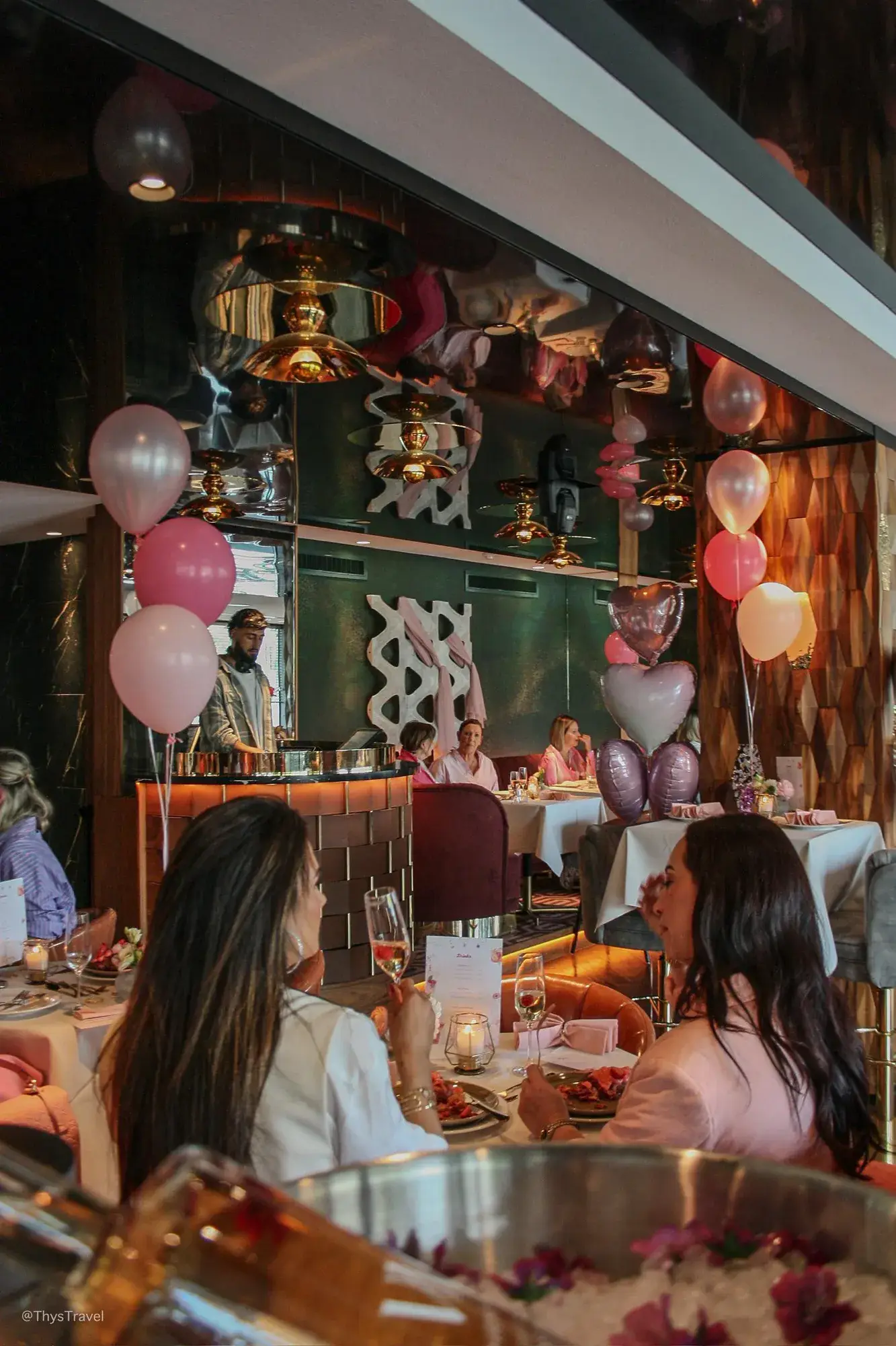Pink Brunch Wohrmann's bar
