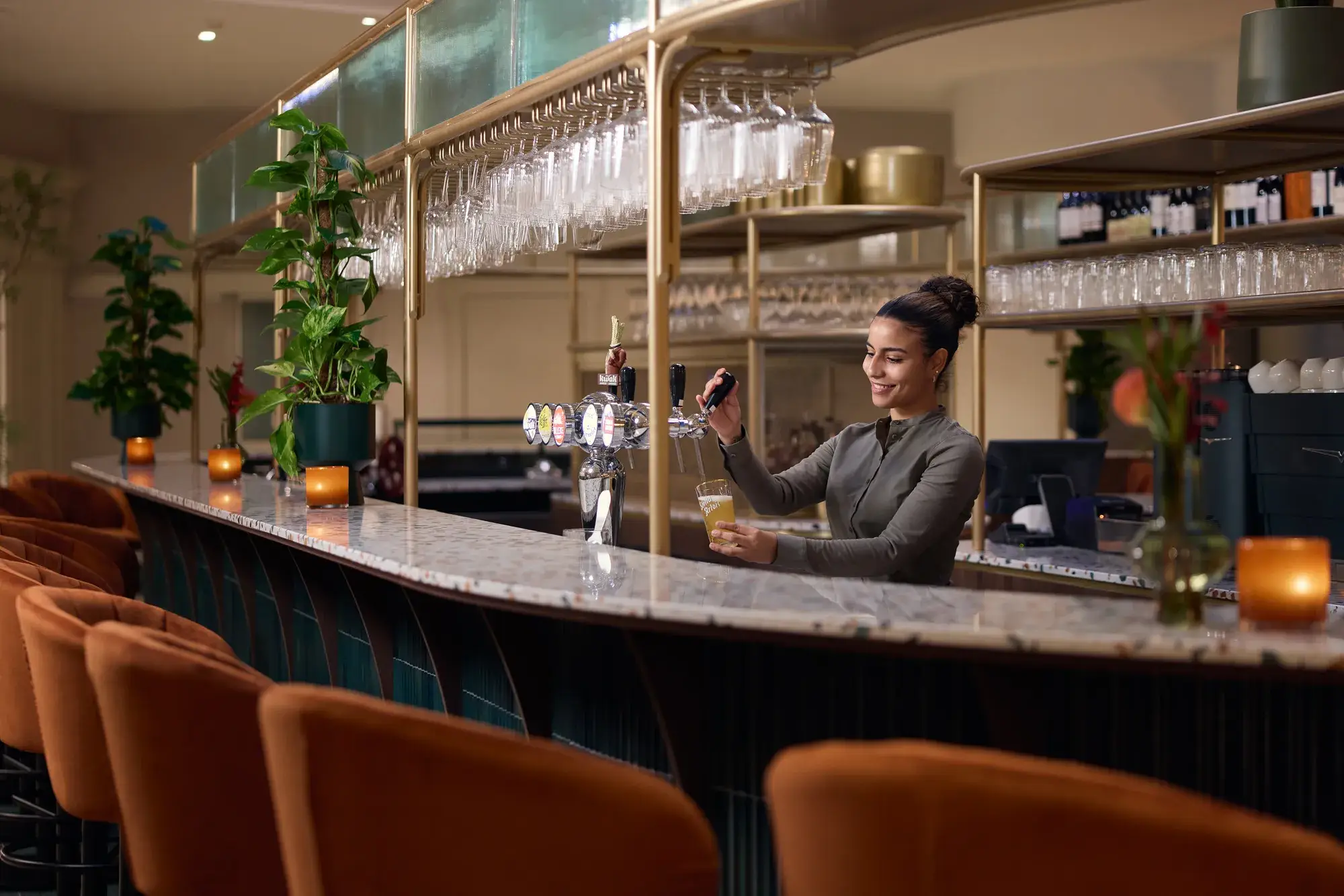 bar