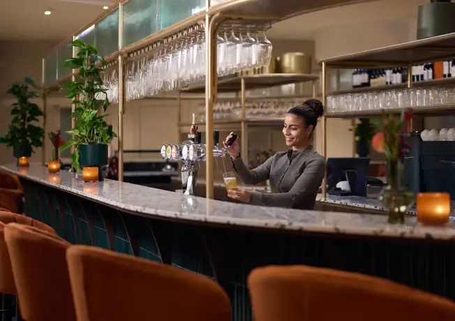 bar
